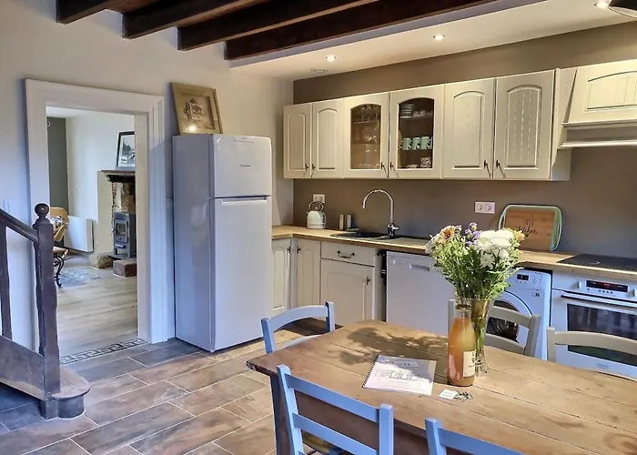 Maison chaleureuse en pierres apparentes
